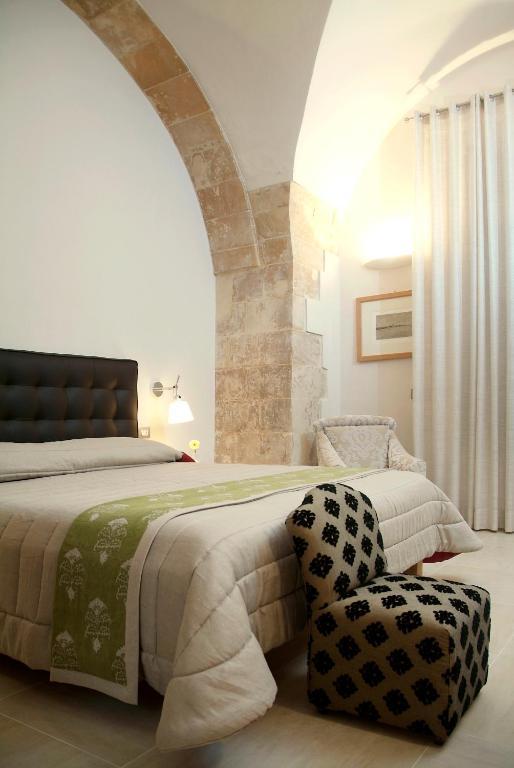 Classic Double Room,256261745:JPEG